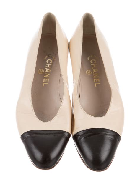 chanel cap toe|where to buy chanel flats.